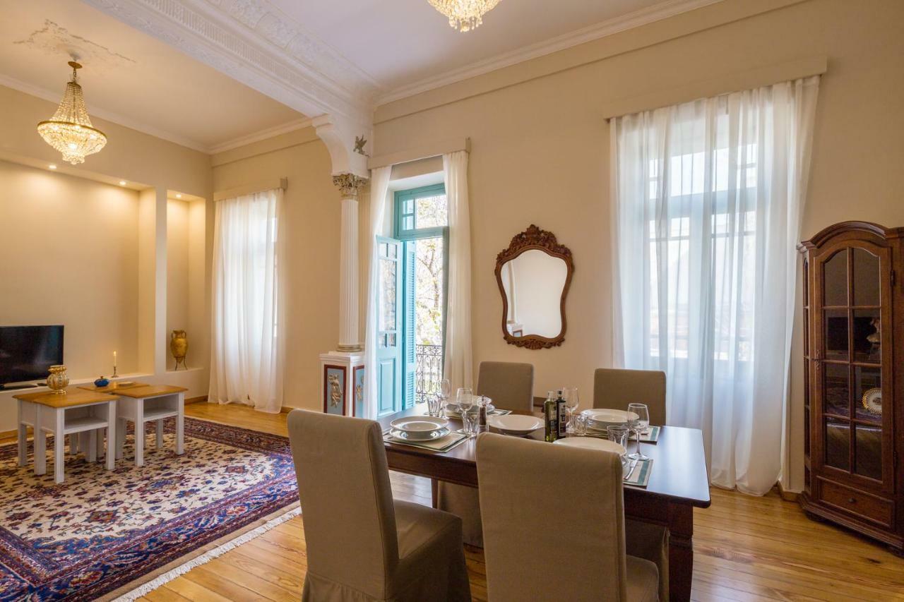 Artdecoathens Daire *